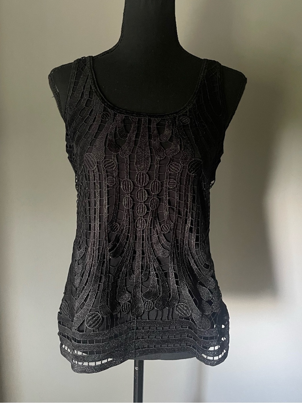 Express Black Crochet Lace Sleeveless Women’s Top